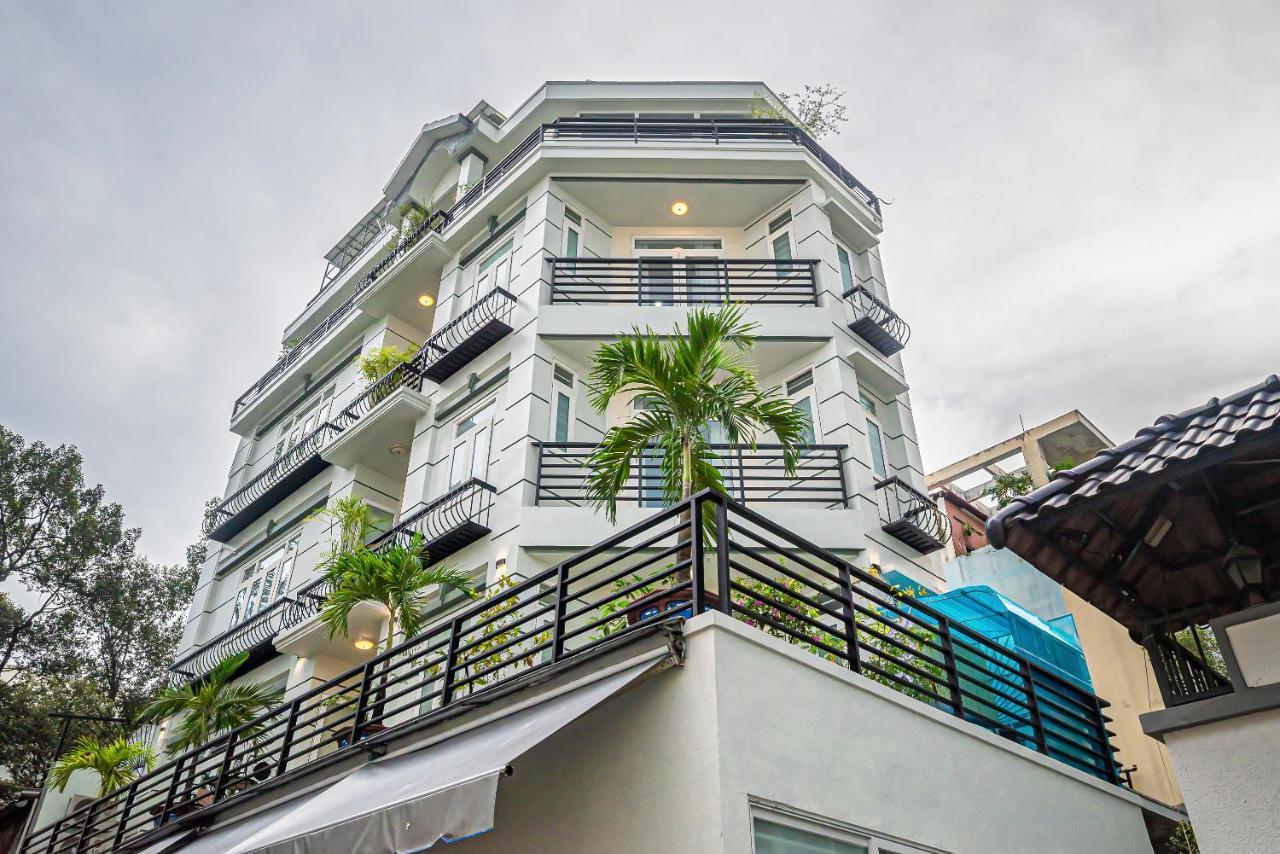 Cozrum Homes - Retro House Ho Chi Minh City Exterior photo